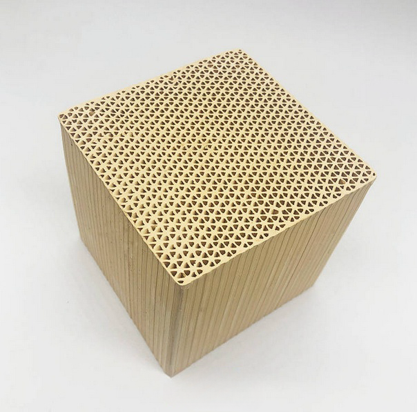 1706000034791047.png 蜂窩沸石分子篩1.png